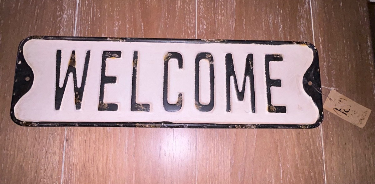 Metal Farmhouse WELCOME Street Sign Wall Decoration – Off White and Black NWT