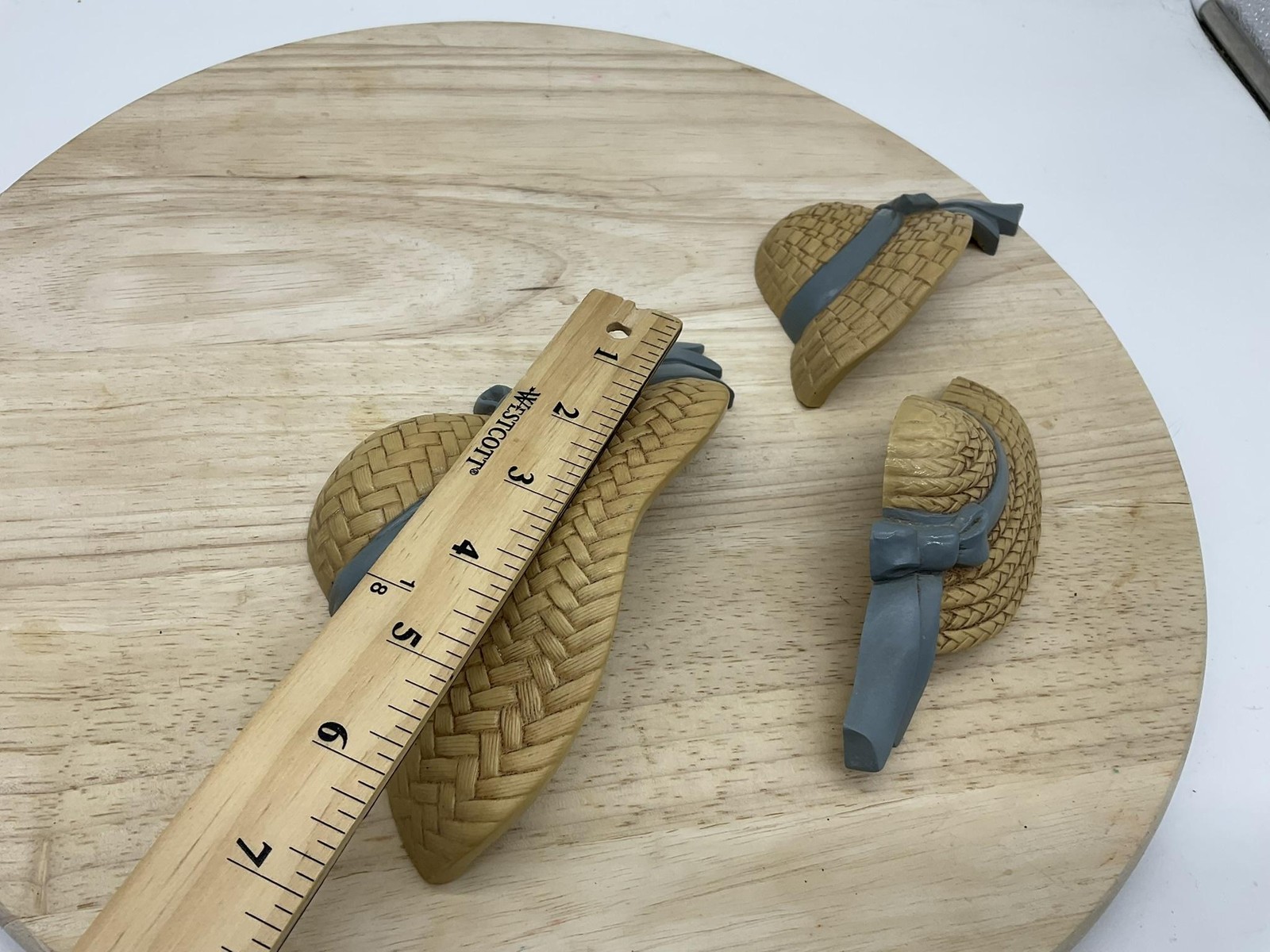 Vintage Burwood Straw Hat Wall Plaques Set Of 3 Brown Plastic Country Decor