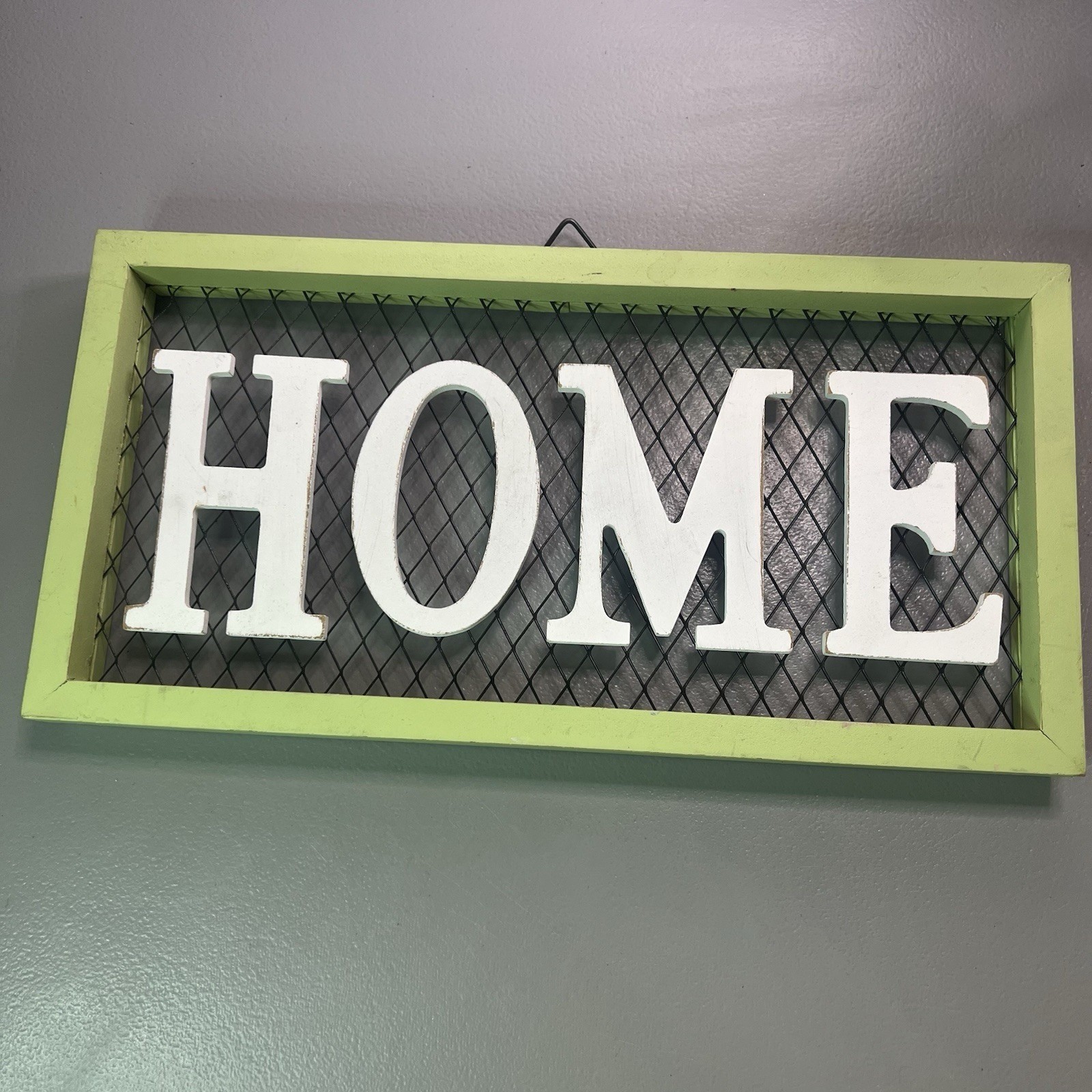 Farmhouse Green HOME Wood Wire Hang Sign Home Décor Rustic Shelf Accent 12″X6″