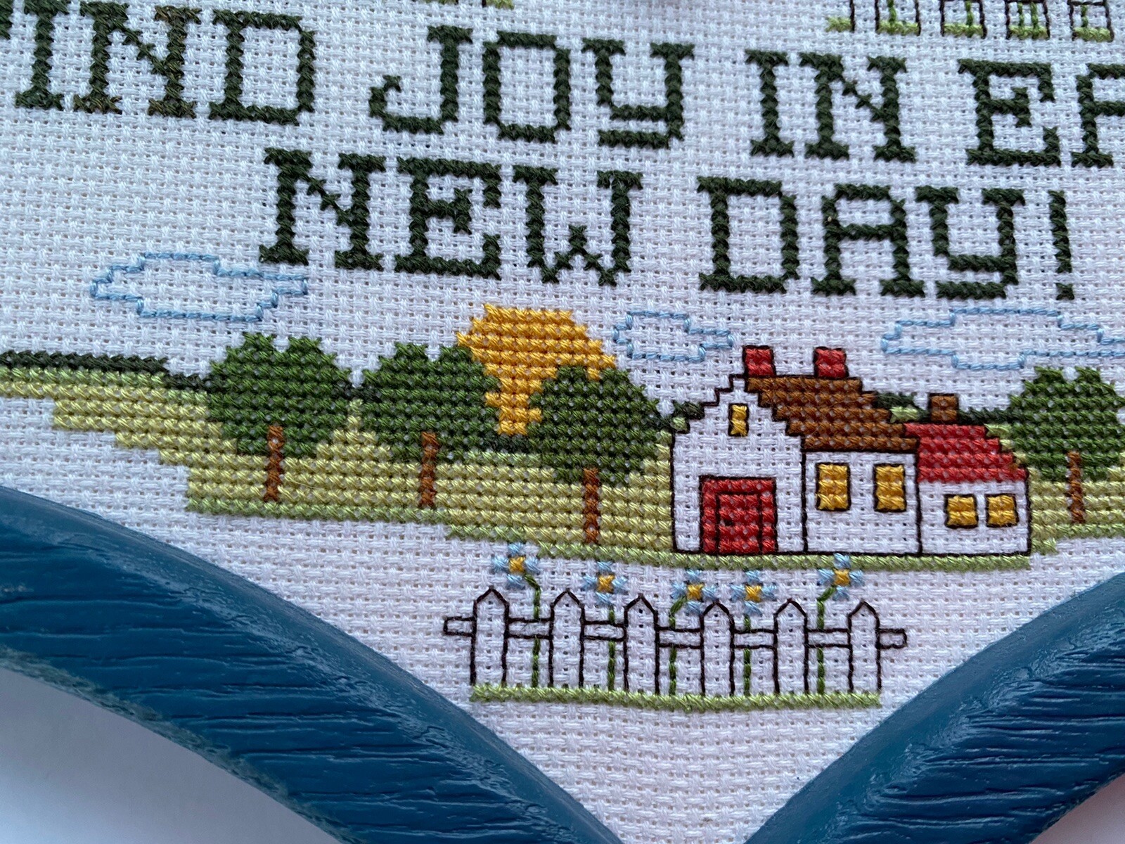 FIND JOY IN EACH NEW DAY Cross Stitch Handmade Heart Frame Country Cottage Core