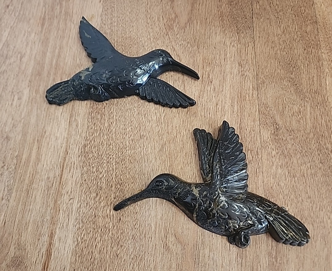 Set of 2 Homco Hummingbirds Wall Art Decor Bronze Plastic 7669 USA Vintage