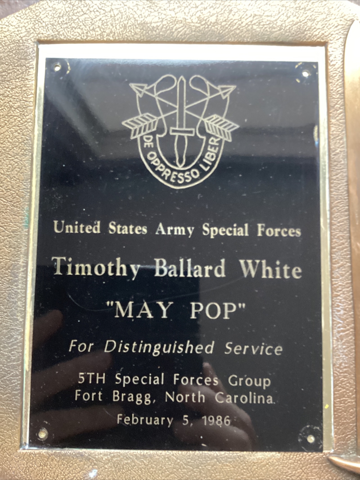 1980s United States Army Special Forces Wall Plaque Brass Dagger Ft. Bragg