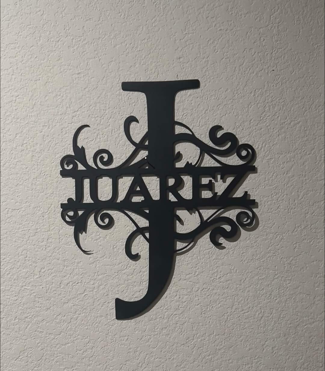 Metal Art Vine Monogram Custom Letter Black or White 16″ 20″ 24″ Metal Art