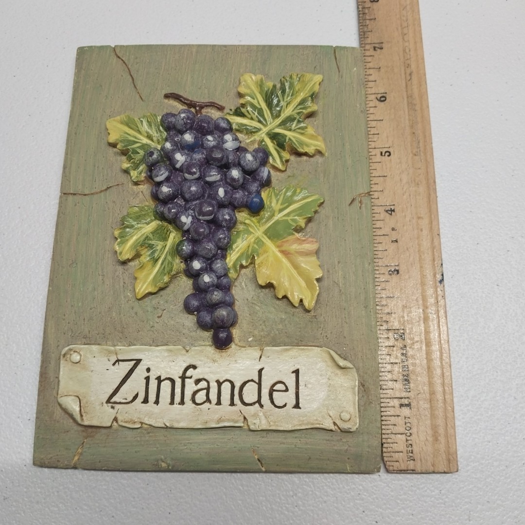 Vintage 3D Wine Grape Wall Plaques Set 4 Resin Vineyard Kitchen Decor 5×7