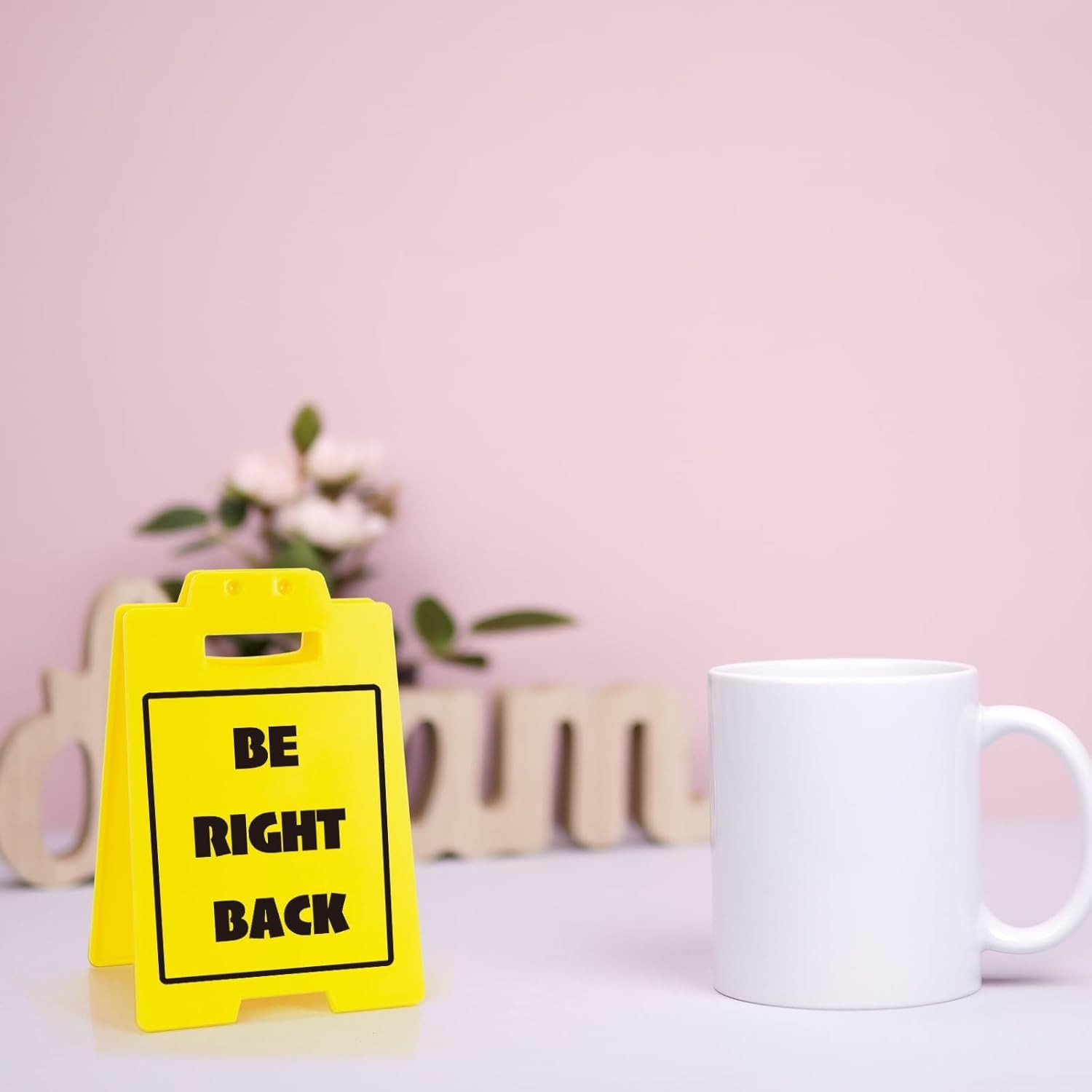 Elegant ‘Be Right Back’ Desk Sign – Durable ABS, Ideal for Office Settings